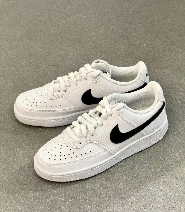 白黑钩DNA动了!Nike Court Borough板鞋,经典到能穿十年